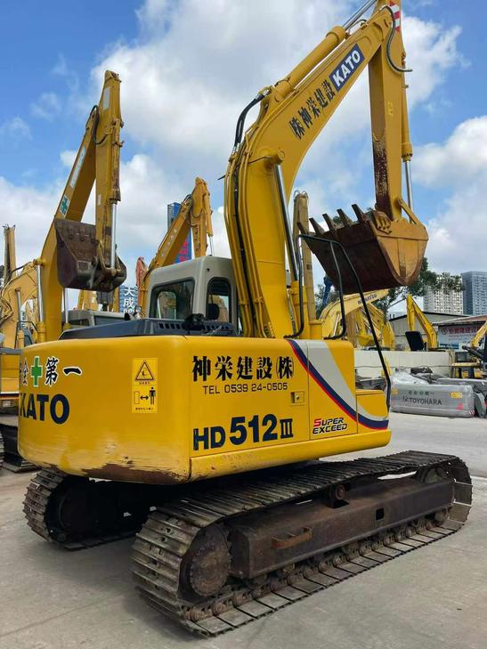 Buy Kato Used Excavator / 1