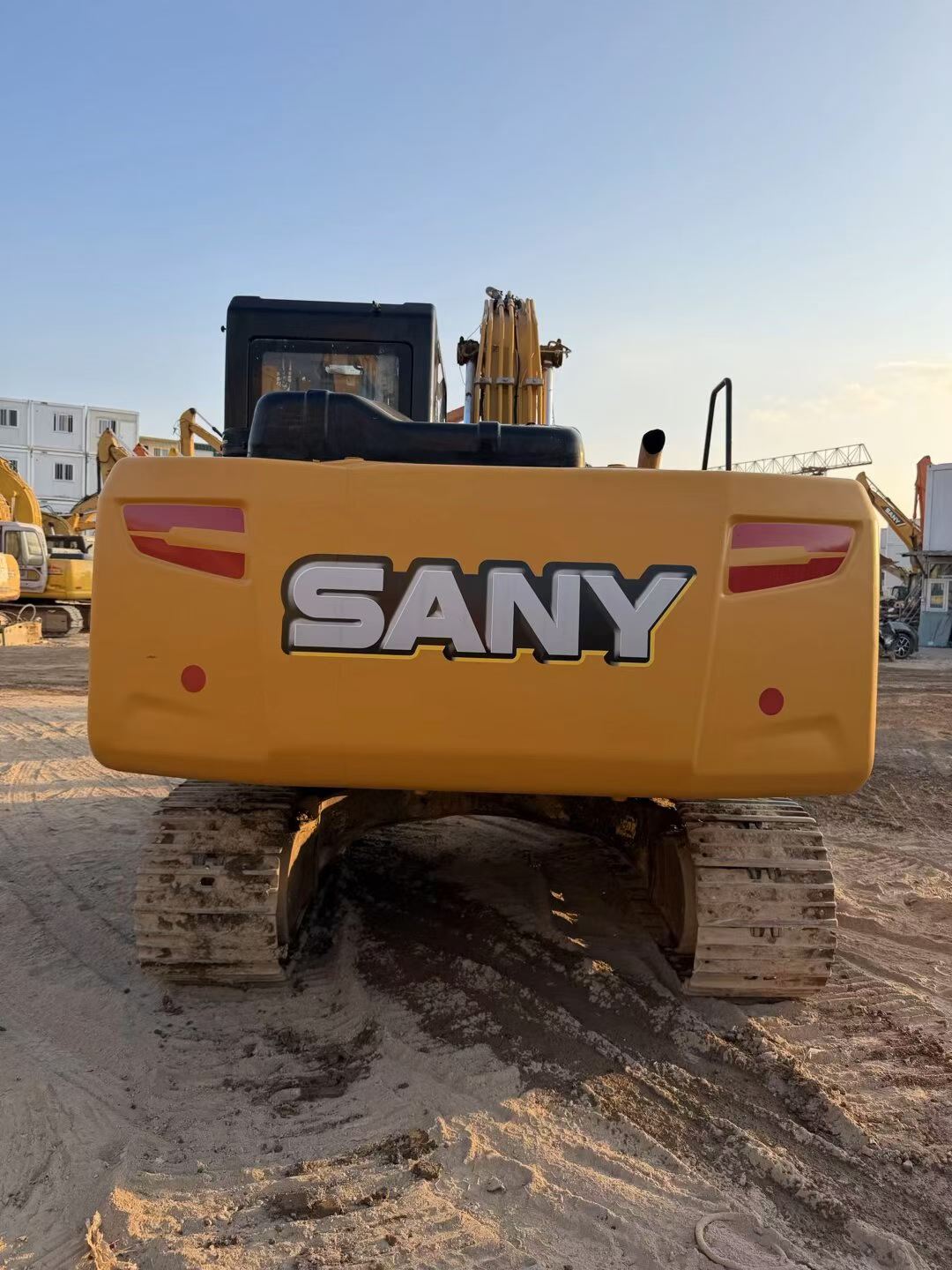 Buy Sany SY135C Used Excavator / 9