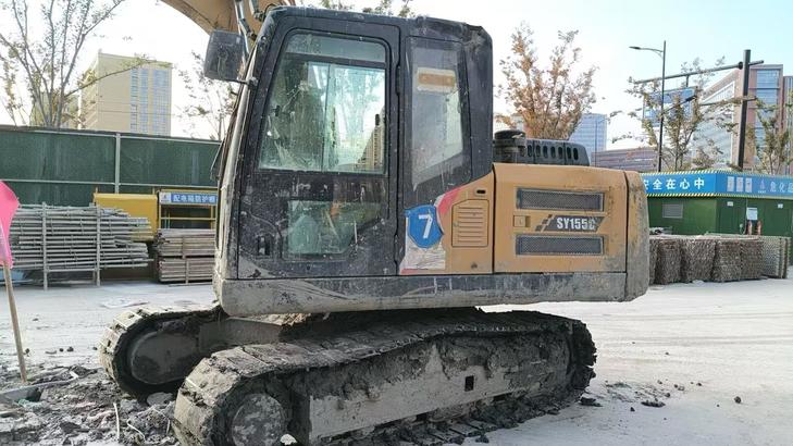 Buy Sany SY125C Used Excavator / 1