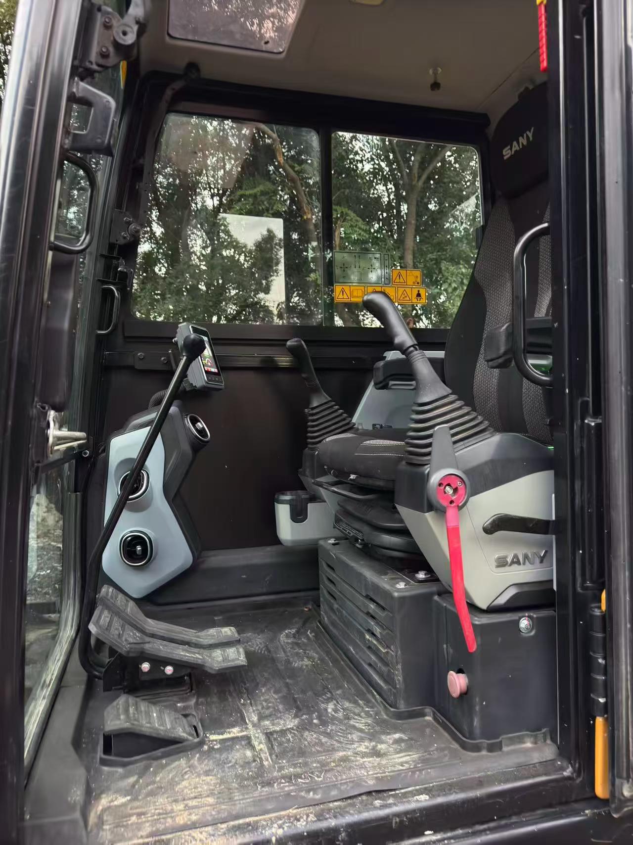 Buy Sany SY55 Used Excavator / 5