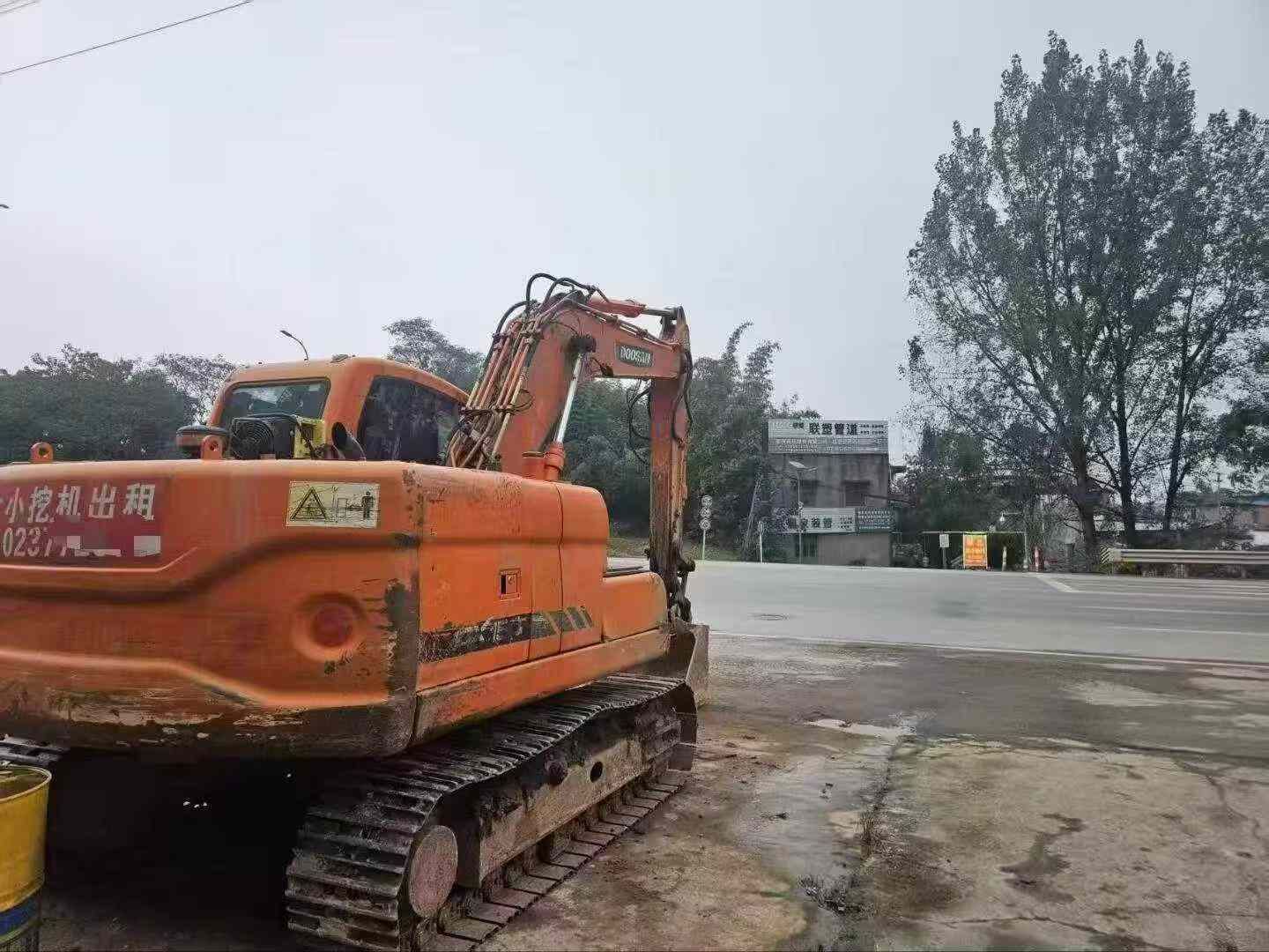 Buy Doosan DX120 Used Excavator / 2