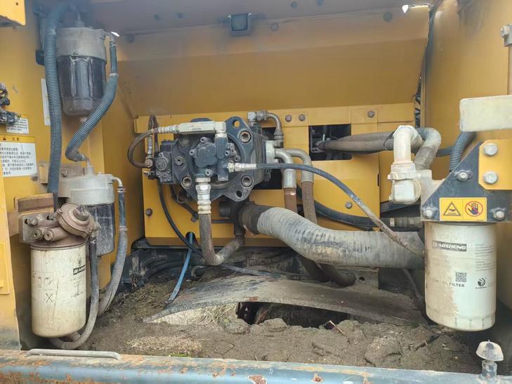 Buy Kobelco SK250 Used Excavator / 1