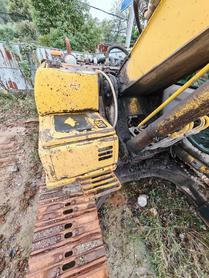 Buy Sumitomo SH200-3 Used Excavator / 6 Buy Sumitomo SH200-3 Used Excavator / 6