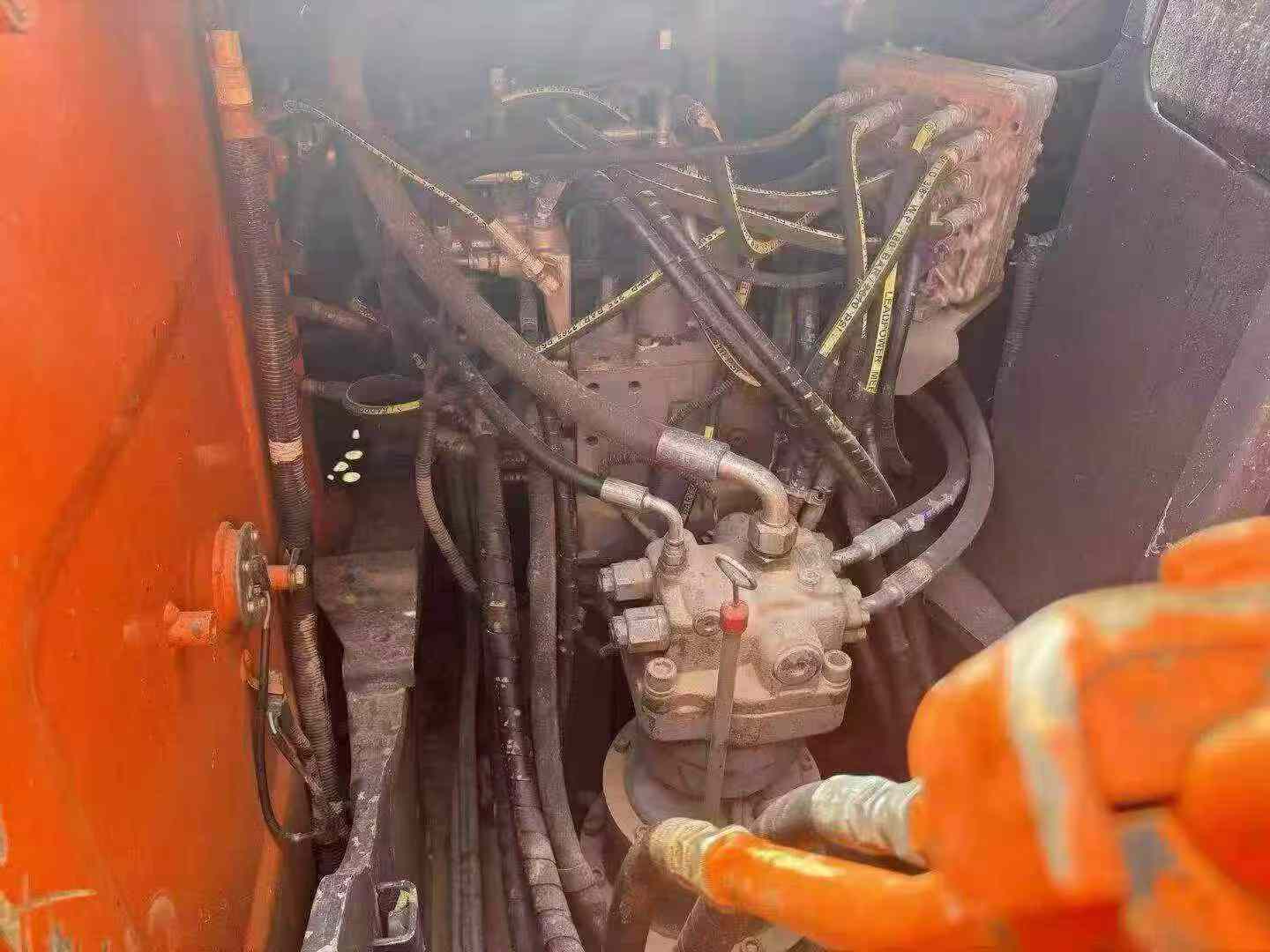 Buy Hitachi ZX130-5A Used Excavator / 7