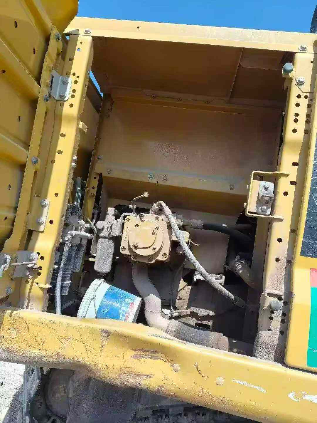 Buy Caterpillar 320A Used Excavator / 3