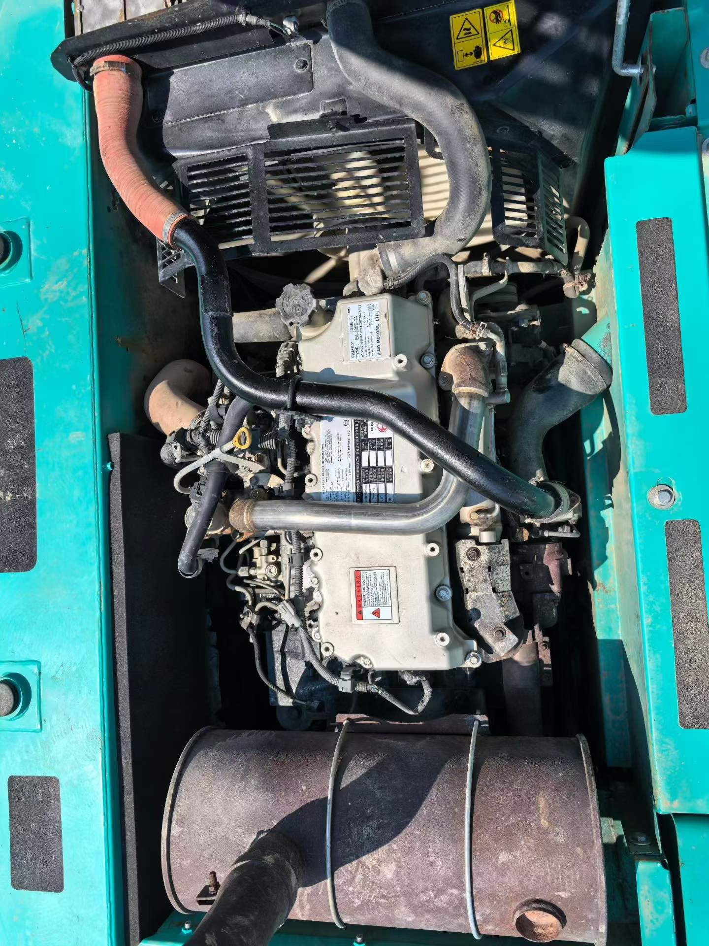 Buy Kobelco SK200 Used Excavator / 2