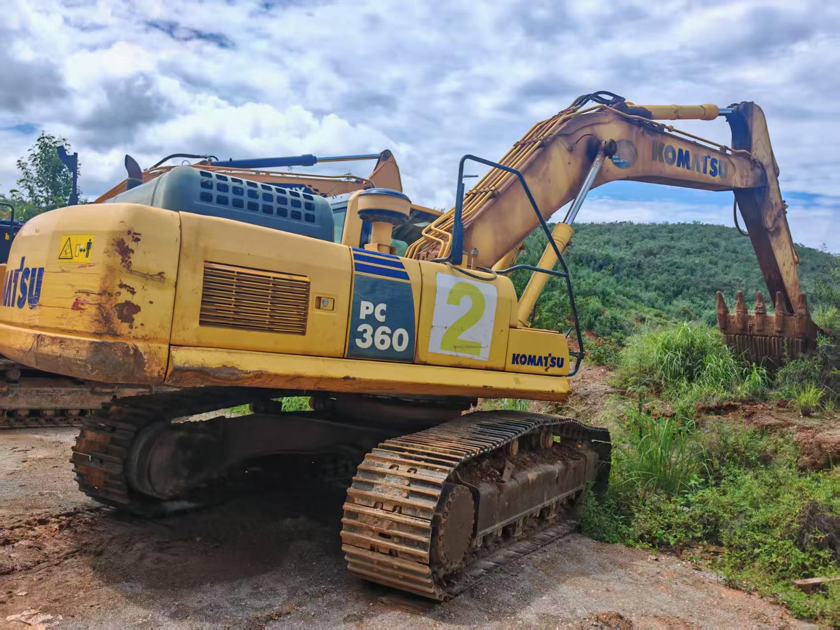 Buy Komatsu PC360-7 Used Excavator / 2