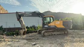 Buy Volvo EC200 Used Excavator / 3 Buy Volvo EC200 Used Excavator / 3