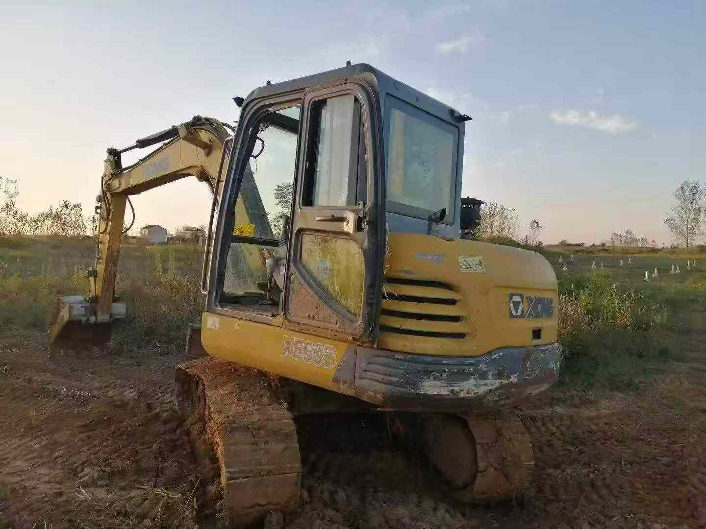 Купить Подержанный Экскаватор XCMG LW60G / 3