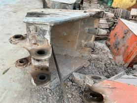 Buy Sumitomo SH120 Used Excavator / 2 Buy Sumitomo SH120 Used Excavator / 2