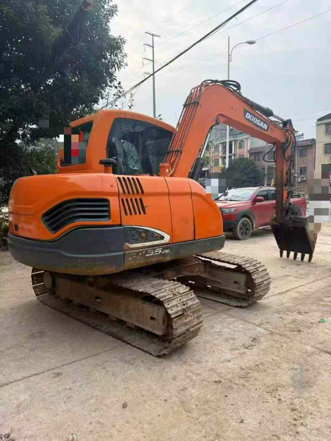 Buy Doosan DX75 Used Excavator / 3