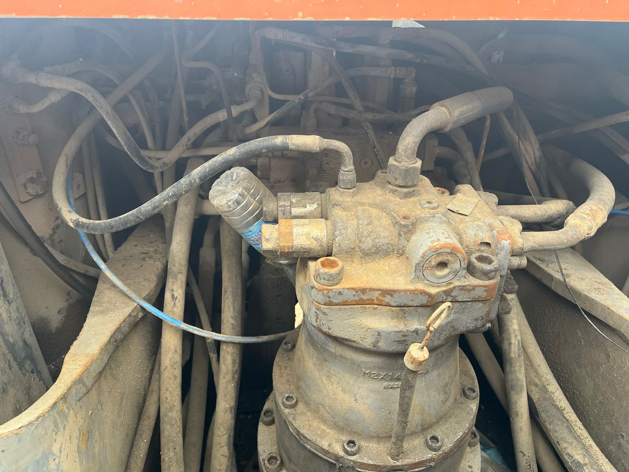 Buy Hitachi EX200-5 Used Excavator / 7