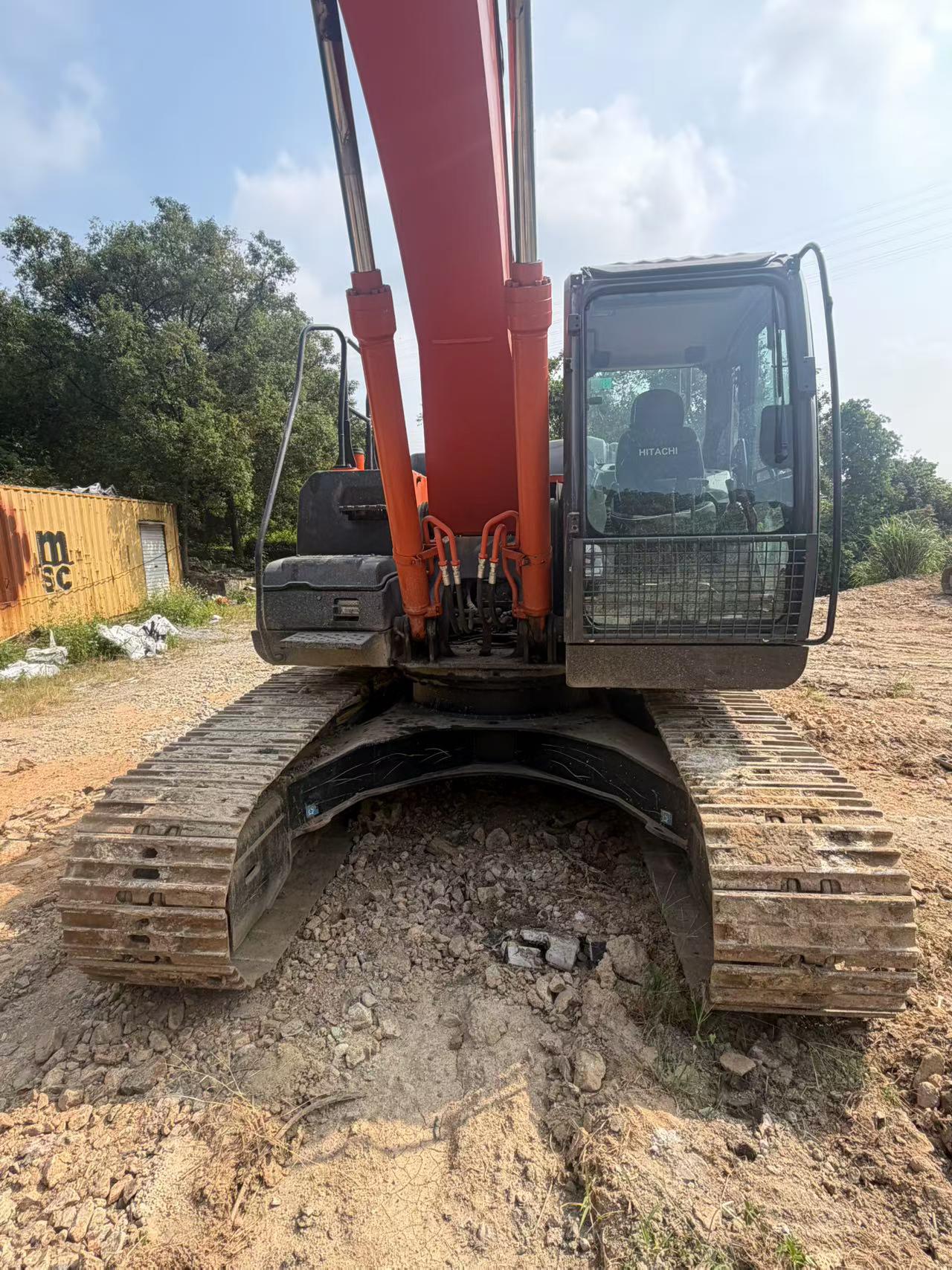 Buy Hitachi ZX200C-6A Used Excavator / 5