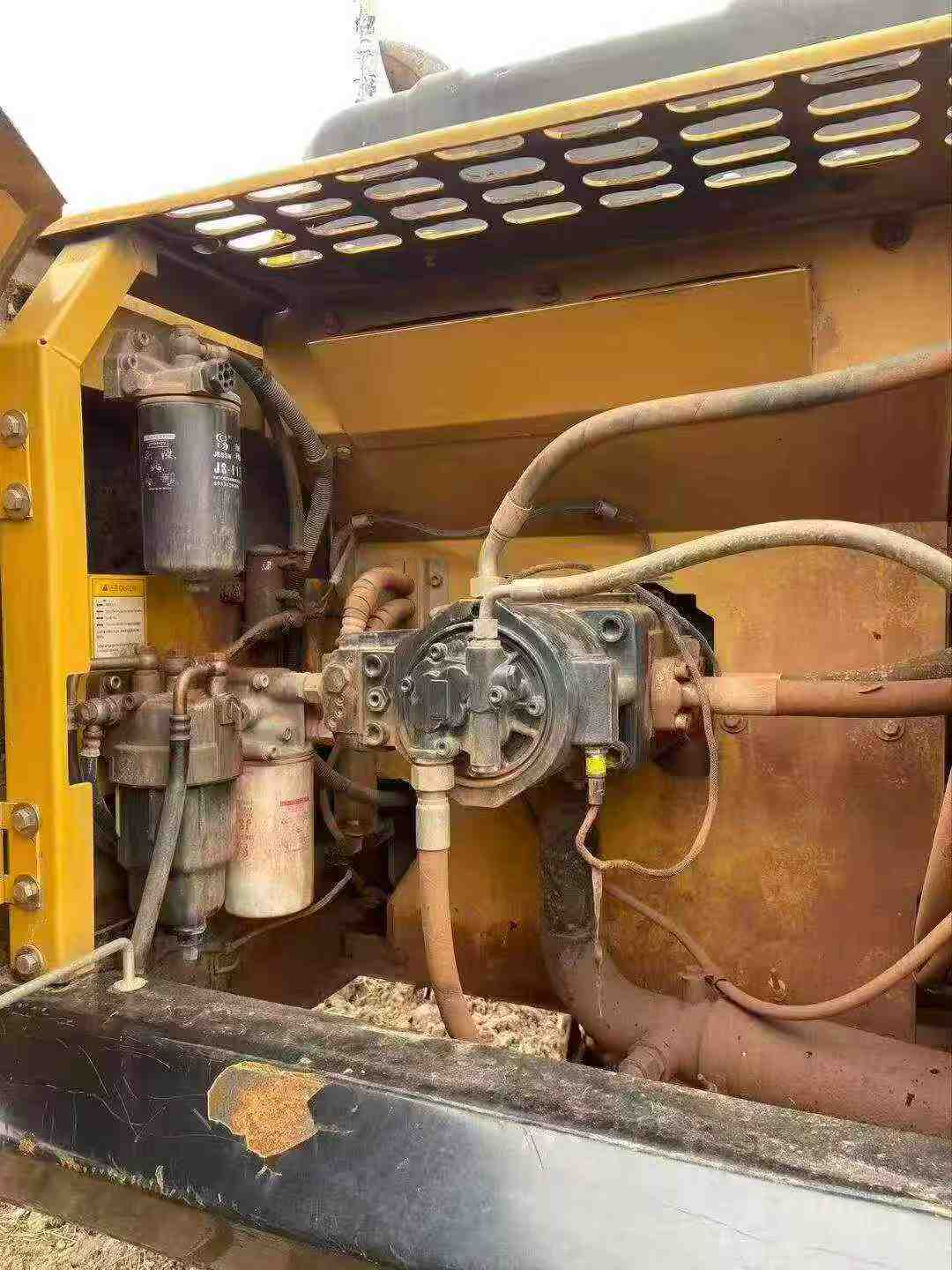 Buy Sany SY225C Used Excavator / 4