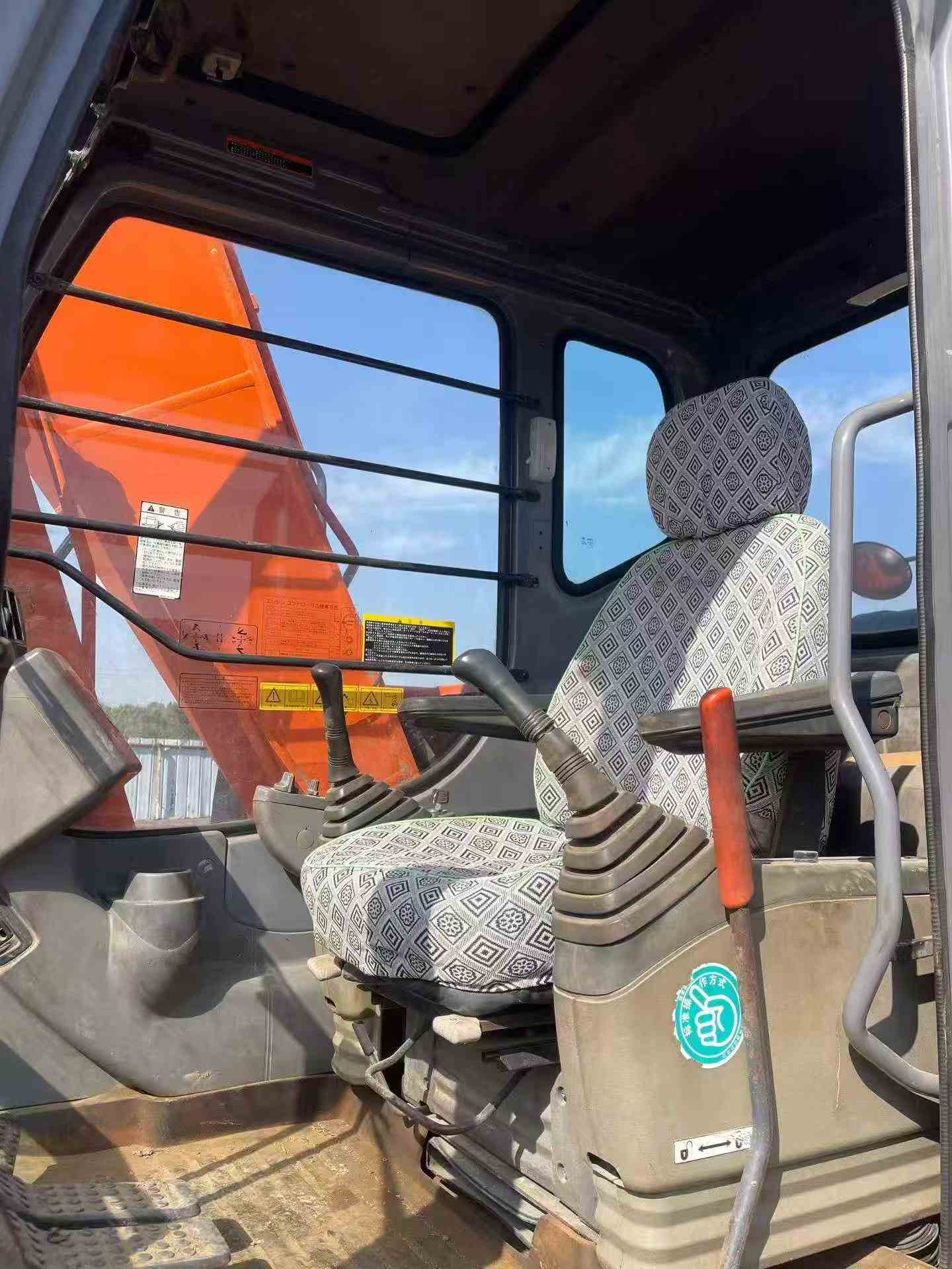 Buy Hitachi ZX130H Used Excavator / 6