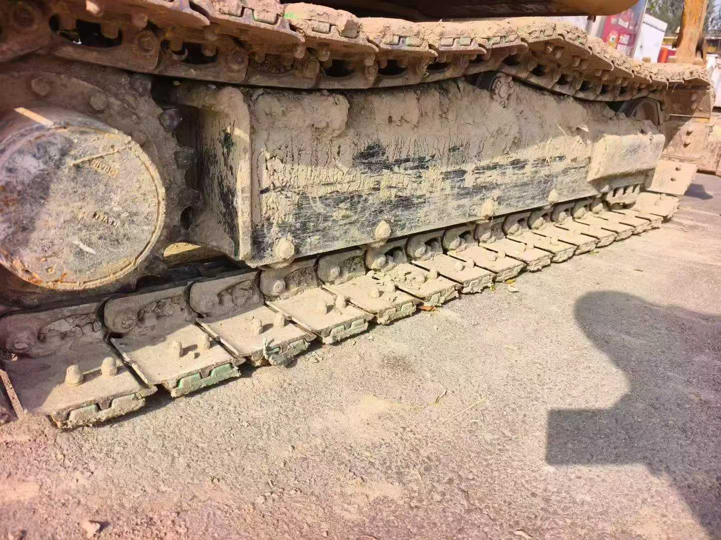 Compre Escavadeira Caterpillar 305B Usada / 7