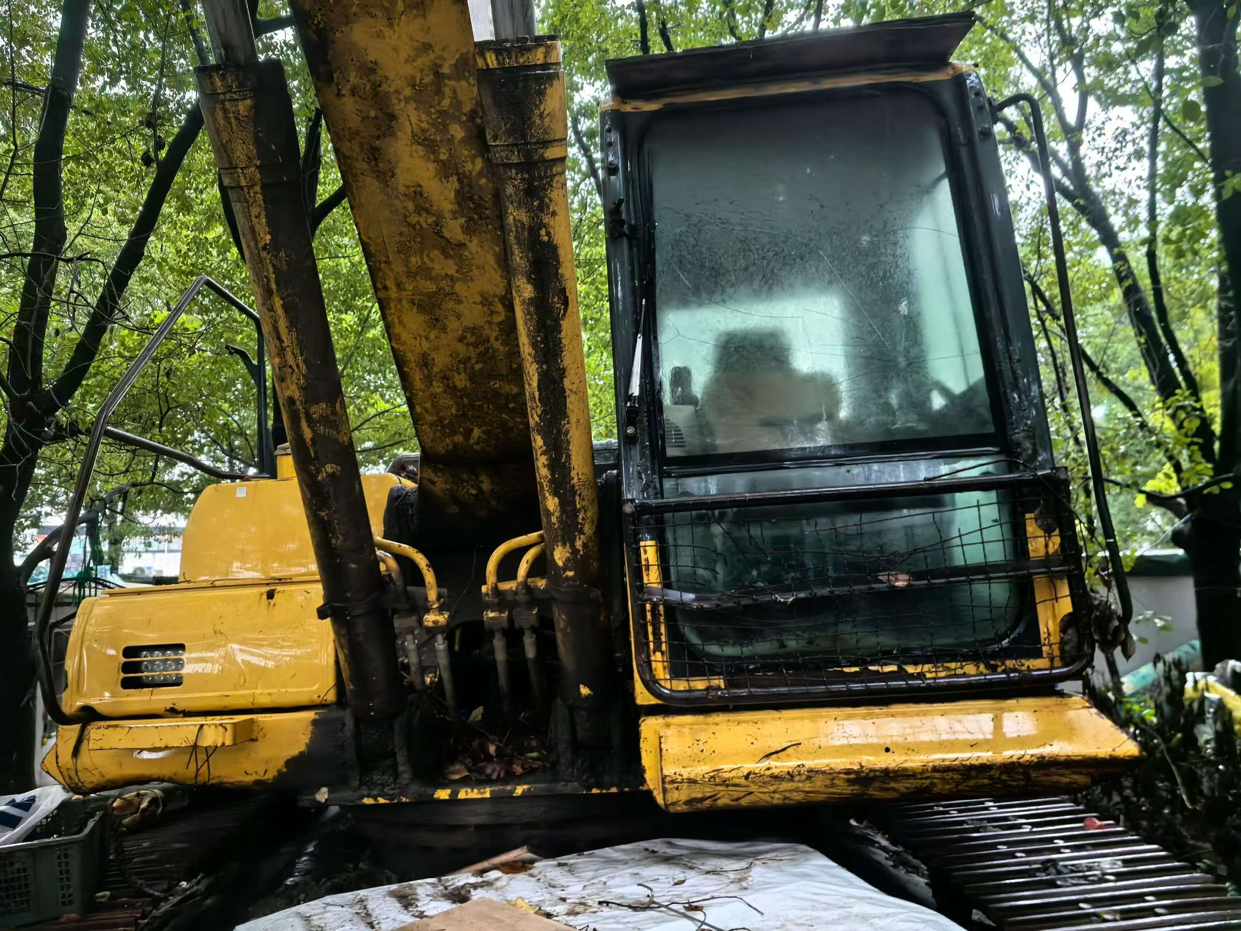 Acheter Pelle Komatsu PC240-6 d'occasion / 2
