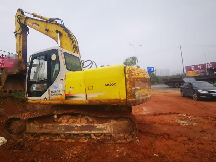 Buy Sumitomo SH200A3 Used Excavator / 1