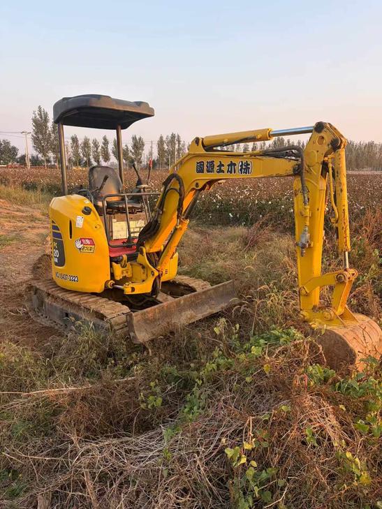 Buy Komatsu PC20-2 Used Excavator / 1