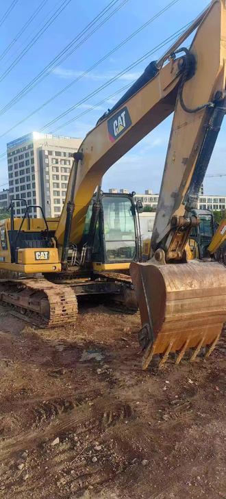 Buy Caterpillar 320GC Used Excavator / 1