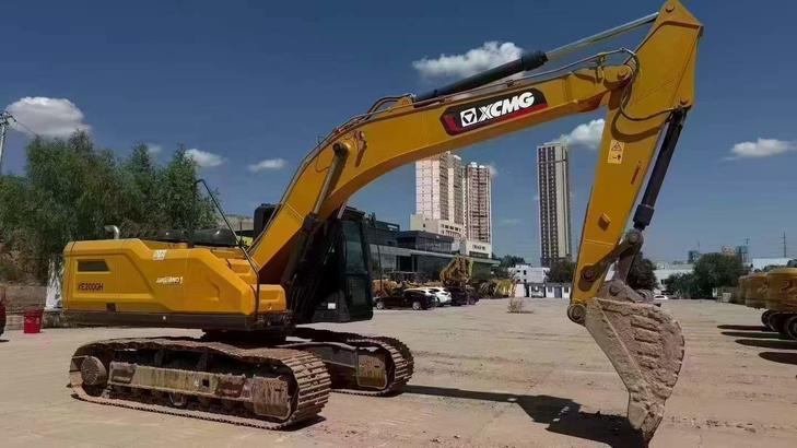 Buy XCMG XE200 Used Excavator / 1