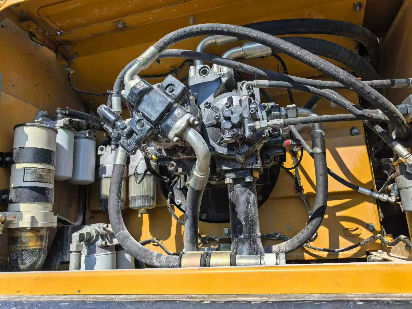 Buy Sany SY550H Used Excavator / 4