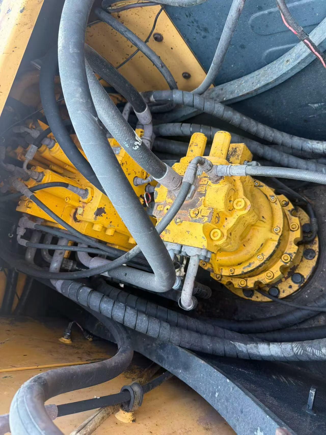 Buy Hyundai R215-7 Used Excavator / 6