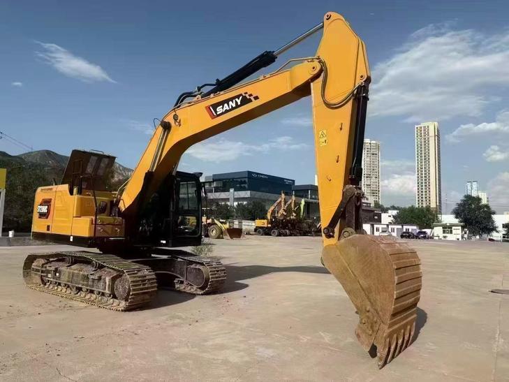 Buy Sany SY200C Used Excavator / 1