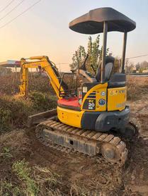 Buy Komatsu PC20-2 Used Excavator / 2 Buy Komatsu PC20-2 Used Excavator / 2