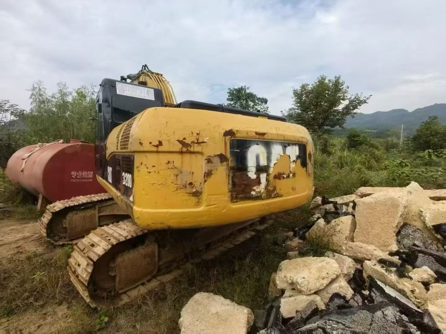 Buy Caterpillar 320D Used Excavator / 7