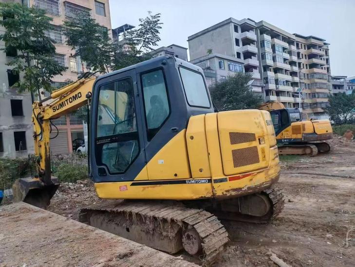Buy Sumitomo SH80-6 Used Excavator / 1