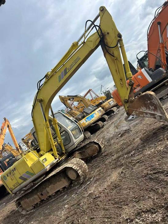 Buy Sumitomo SH120 Used Excavator / 1