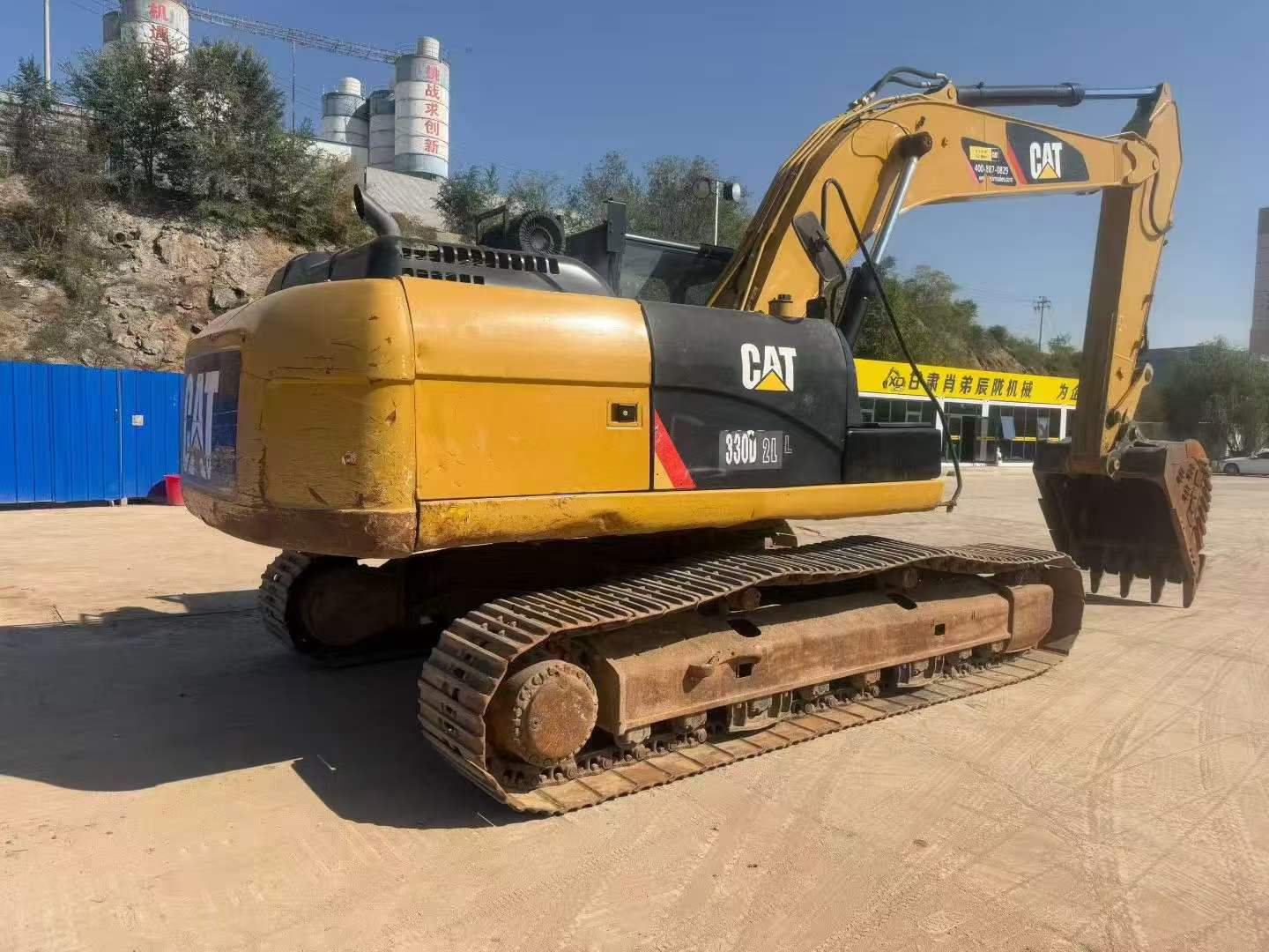 Buy Caterpillar 326DL Used Excavator / 3