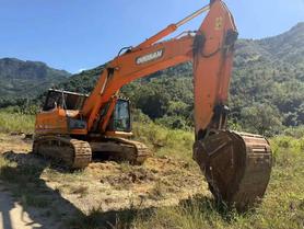 Compre Excavadora Doosan DX380 Usada / 2 Compre Excavadora Doosan DX380 Usada / 2