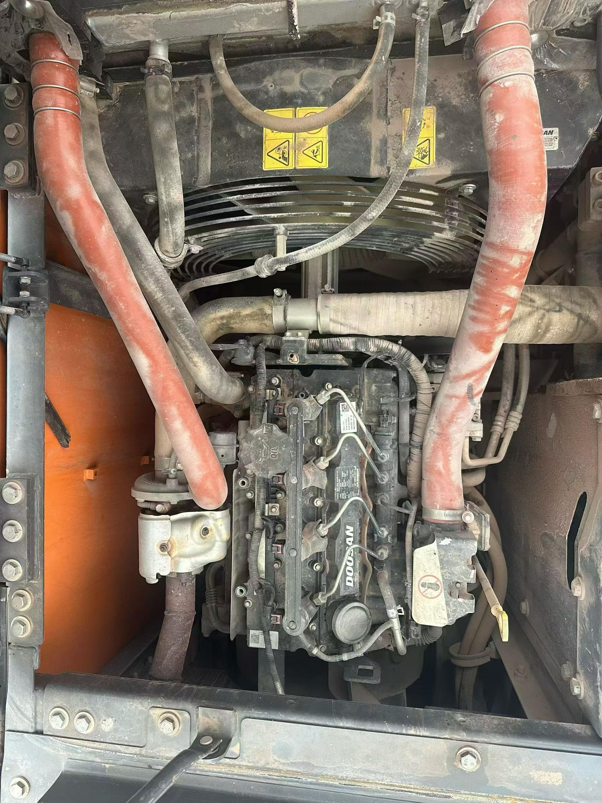 Buy Doosan S130W-3 Used Excavator / 5