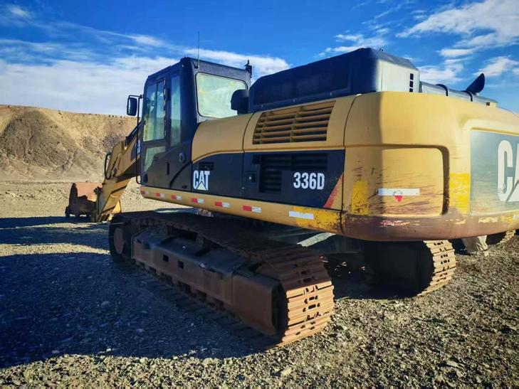 Buy Caterpillar 336E Used Excavator / 1