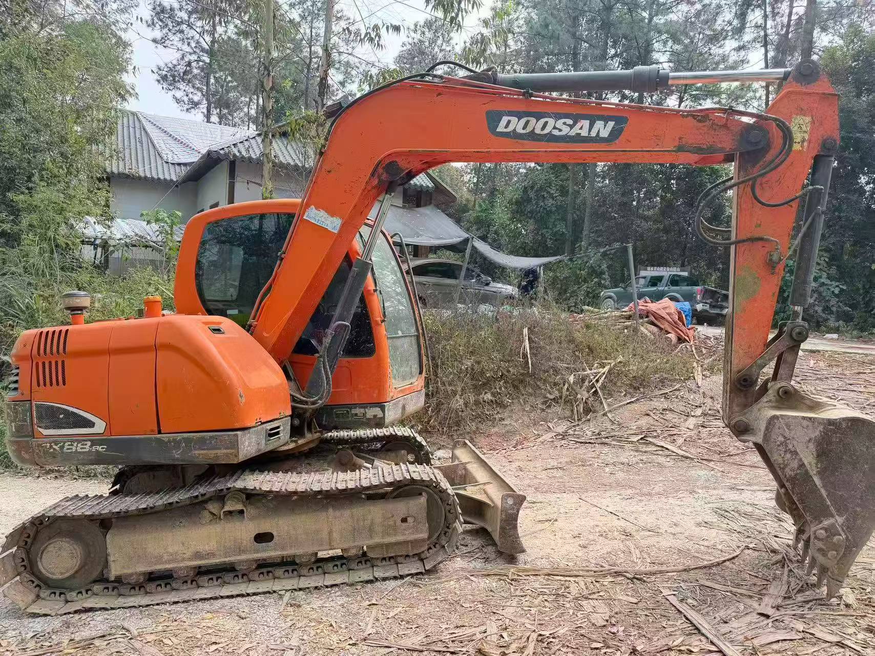 Buy Doosan DX75 Used Excavator