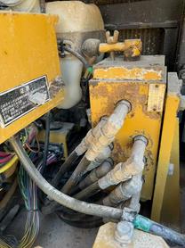 Buy Caterpillar 320D Used Excavator / 5 Buy Caterpillar 320D Used Excavator / 5