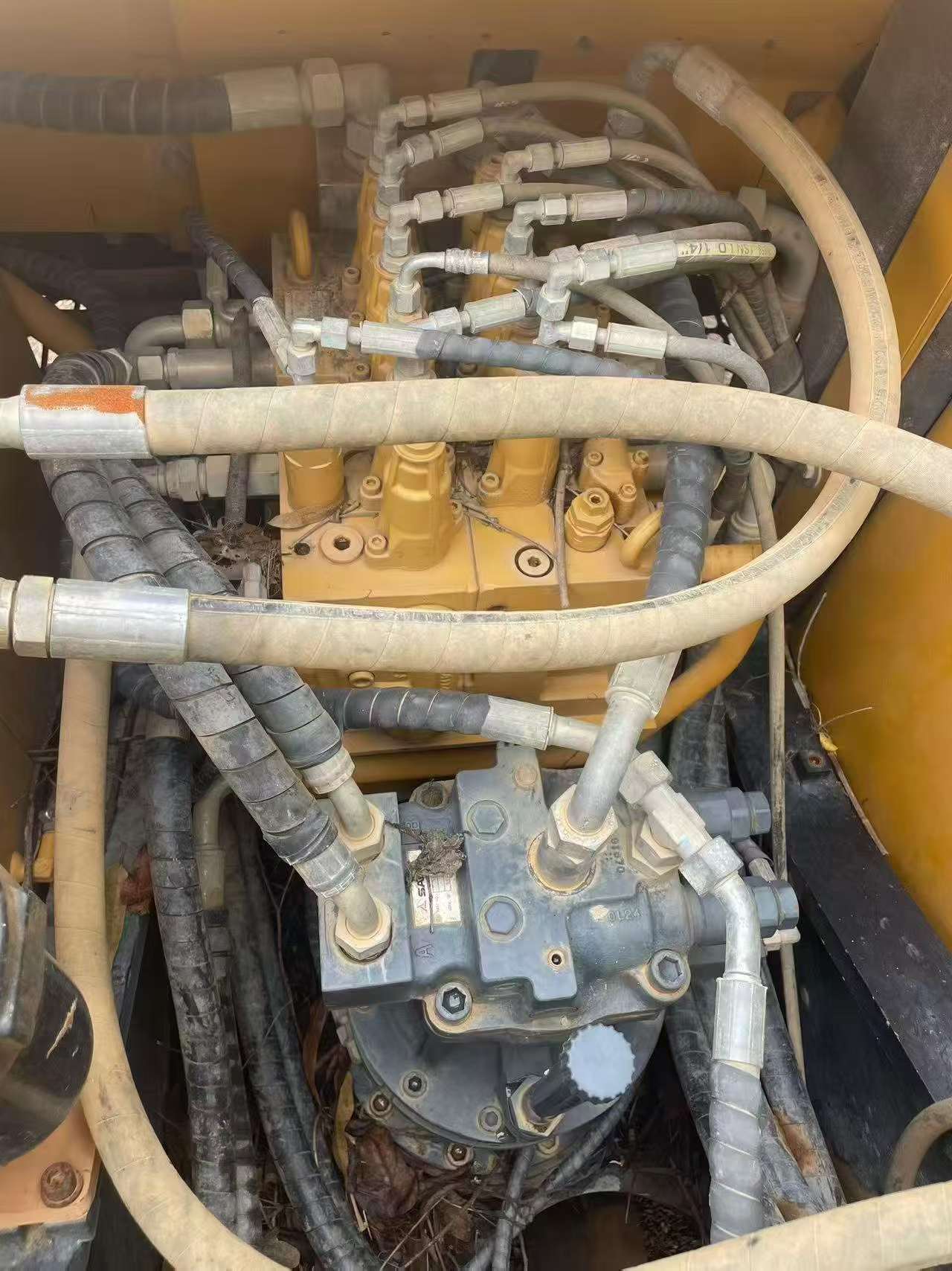 Buy Sany SY125C Used Excavator / 6