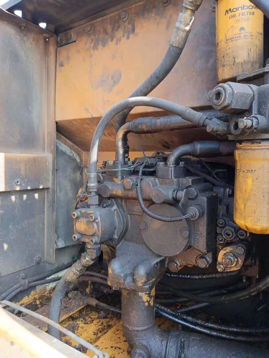 Buy Caterpillar 320D Used Excavator / 1