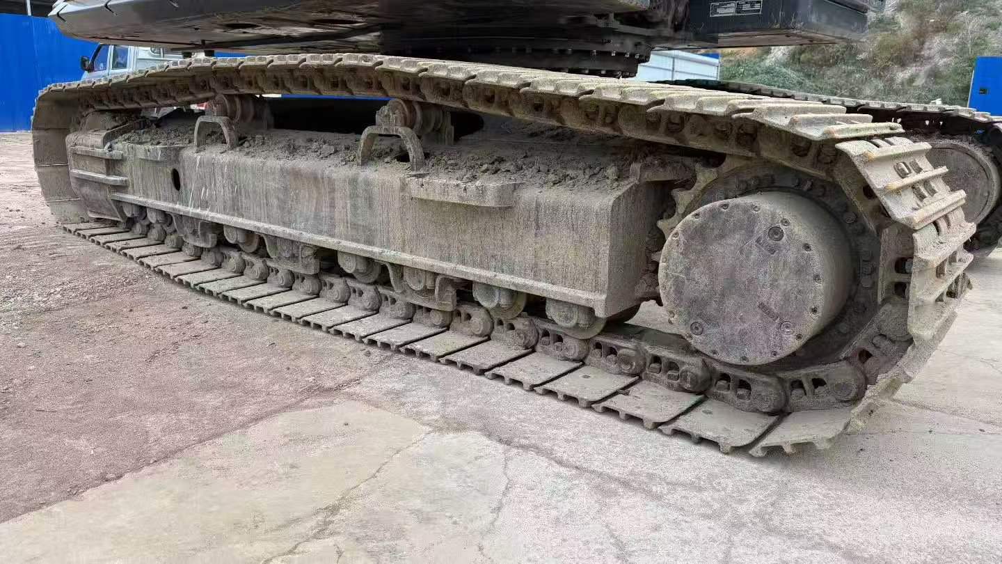 Buy XCMG XE270DK Used Excavator / 9