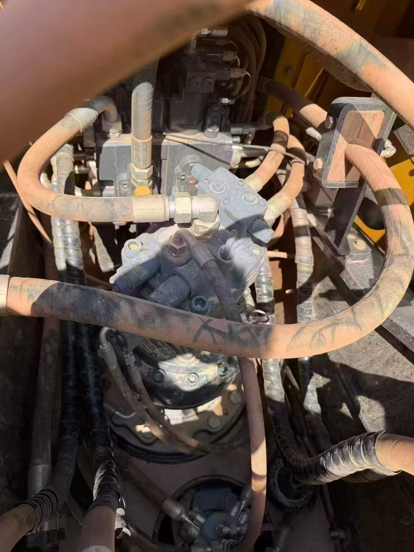 Buy XCMG XE200 Used Excavator / 8