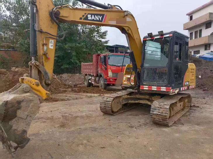 Buy Sany SY75 Used Excavator / 1