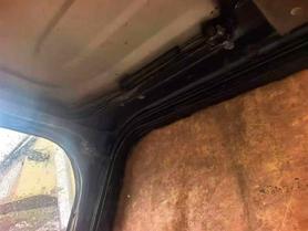 Buy Caterpillar 320CL Used Excavator / 3 Buy Caterpillar 320CL Used Excavator / 3