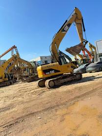 Buy Caterpillar 320D Used Excavator / 2 Buy Caterpillar 320D Used Excavator / 2
