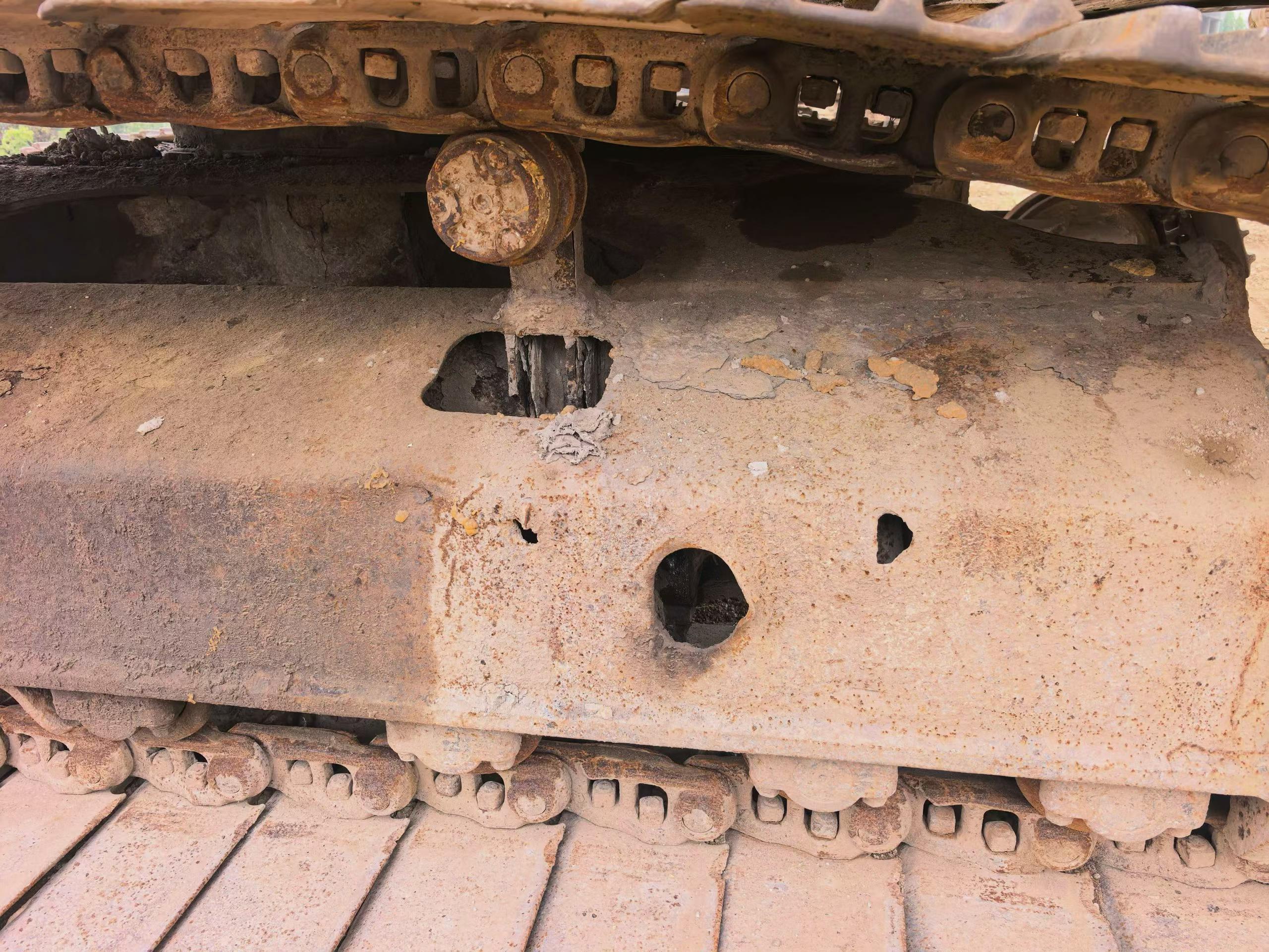 Buy Komatsu PC200-8 Used Excavator / 6
