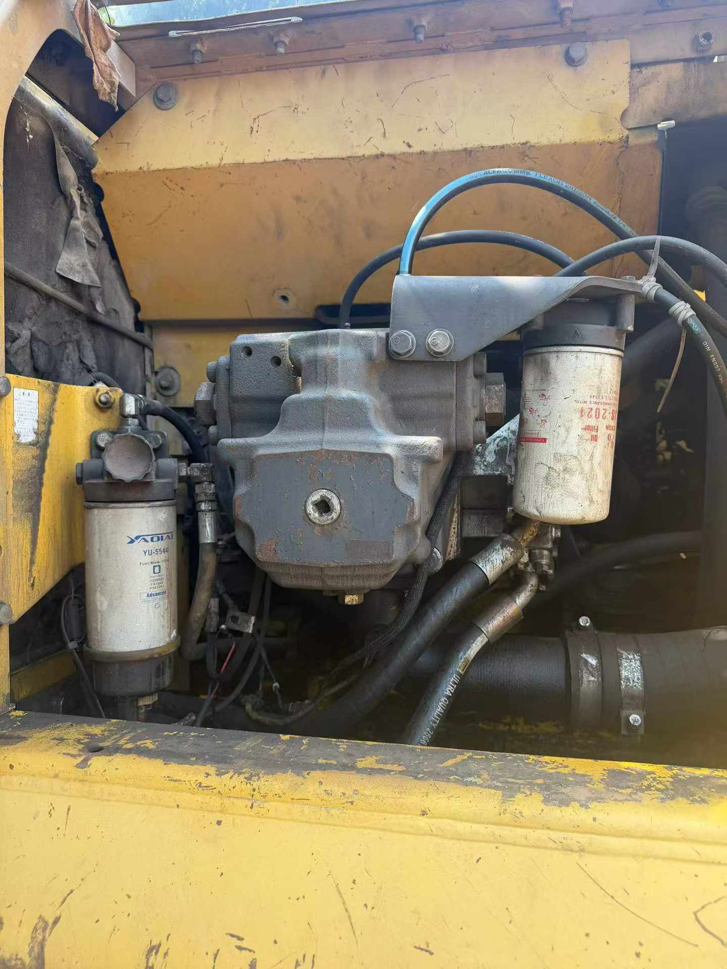 شراء حفارة Komatsu PC270-7 مستعملة / 4
