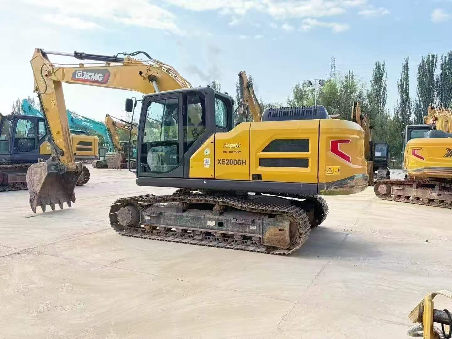 Buy XCMG XE200 Used Excavator / 4