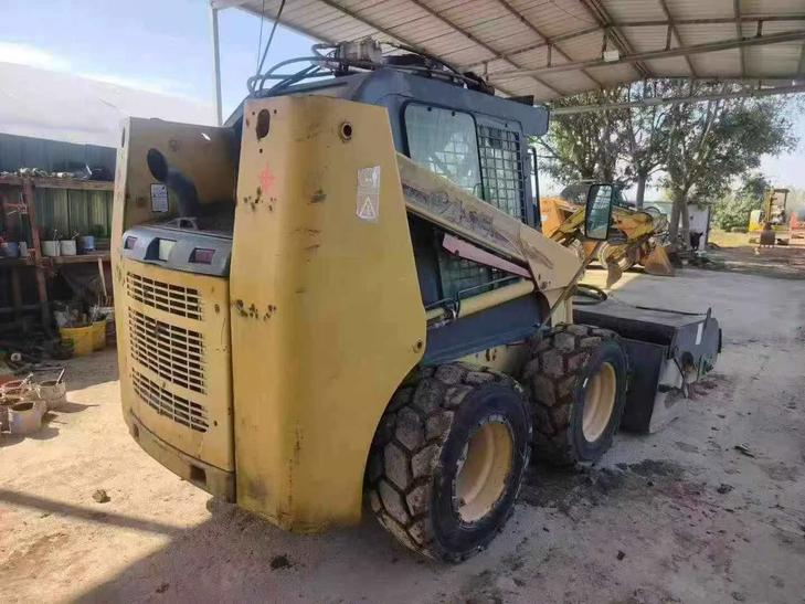 Buy Case Used Excavator / 1
