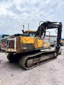 Buy Volvo EC210B Used Excavator / 3 Buy Volvo EC210B Used Excavator / 3